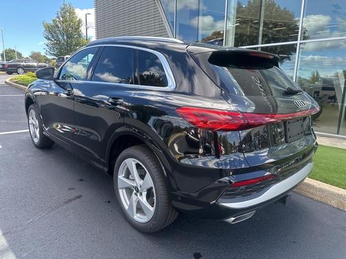 2025 Audi Q5 2.0T quattro Premium