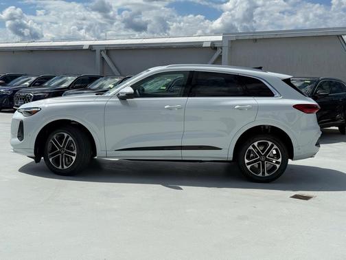 2025 Audi Q5 2.0T quattro Premium