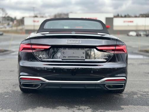2024 Audi A5 Premium 45 TFSI S line quattro S tronic