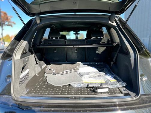 2026 Audi Q7 PLUS
