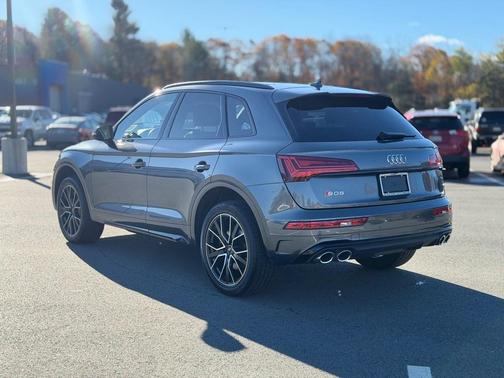 2023 Audi SQ5 3.0T Premium Plus