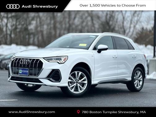 2025 Audi Q3 Premium 45 TFSI S line quattro Tiptronic
