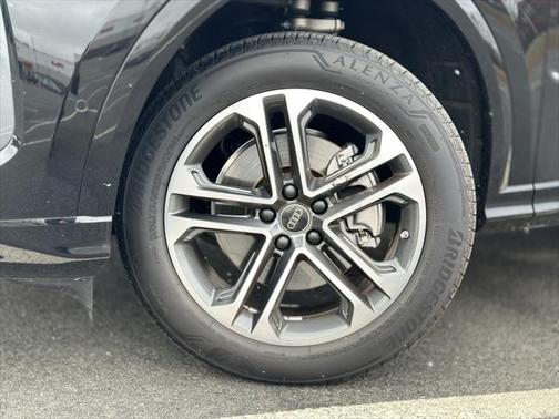 2025 Audi Q5 Premium Plus TFSI quattro S tronic