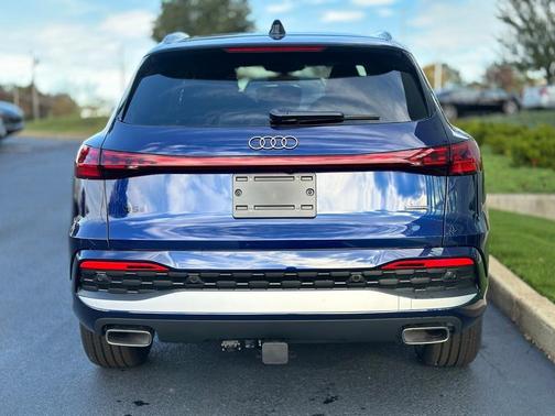 2025 Audi Q5 2.0T quattro Premium