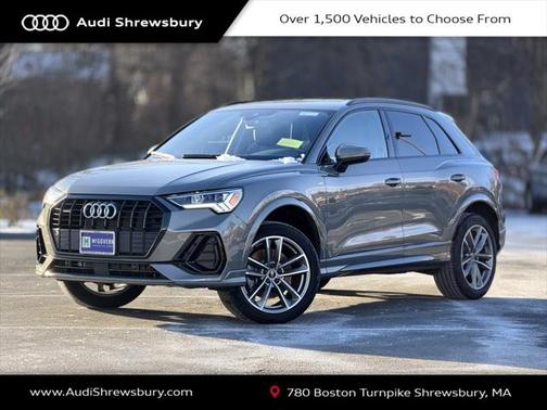 2025 Audi Q3 Premium 45 TFSI S line quattro Tiptronic