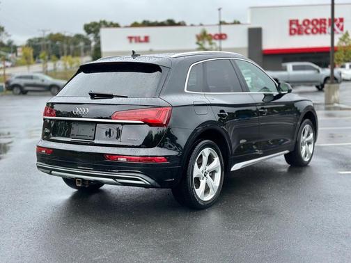 2021 Audi Q5 40 Premium Plus