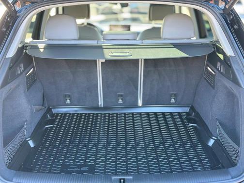 2022 Audi Q5 45 S line quattro Premium