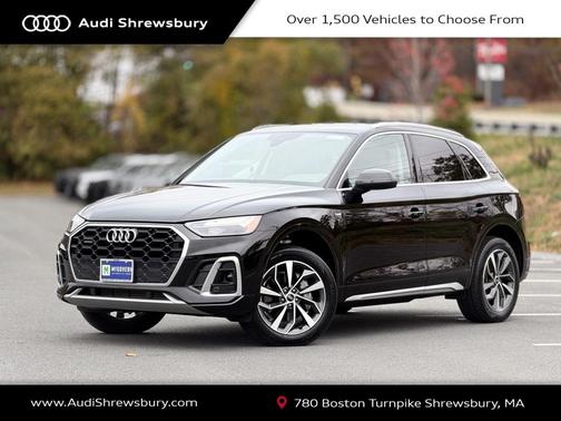 2023 Audi Q5 45 S line quattro Premium
