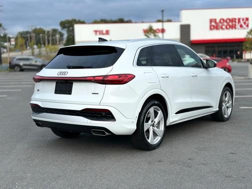 2025 Audi Q5 2.0T quattro Premium
