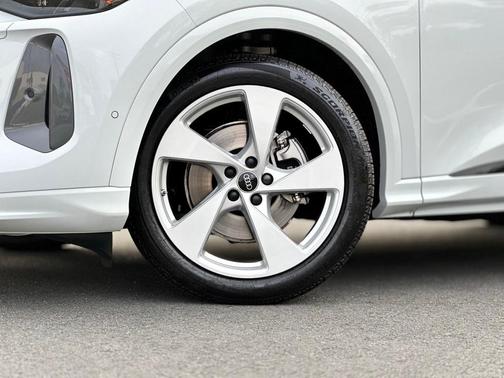 2025 Audi Q5 2.0T quattro Premium