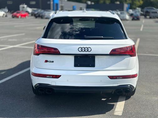 2023 Audi SQ5 3.0T Prestige