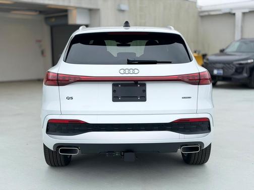 2025 Audi Q5 2.0T quattro Premium