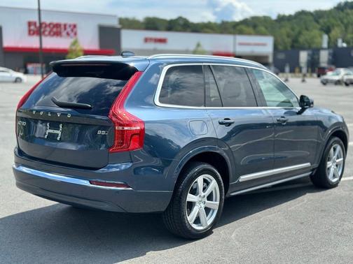 2024 Volvo XC90 B5 Core Bright Theme