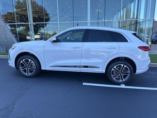 2025 Audi Q5 2.0T quattro Premium
