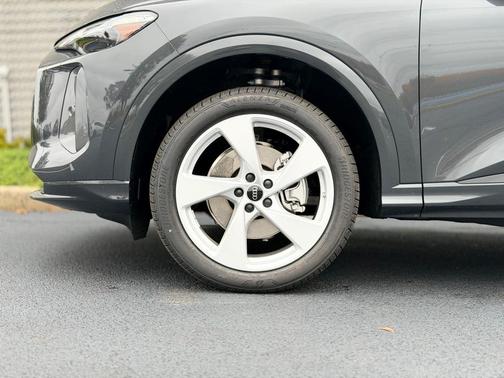 2025 Audi Q5 2.0T quattro Premium