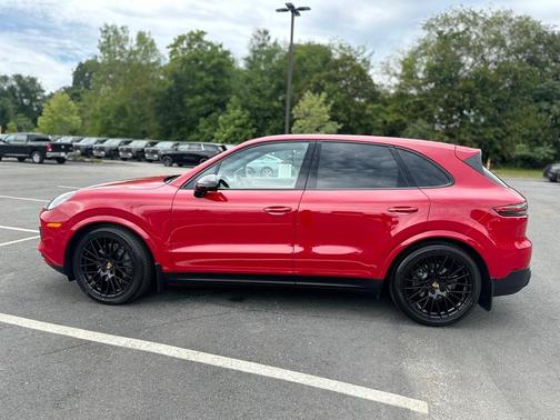 2021 Porsche Cayenne S