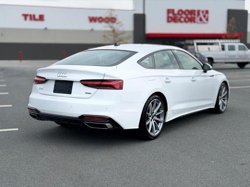 2025 Audi A5 Sportback 45 S line quattro Premium