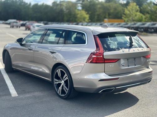 2019 Volvo V60 T6 Inscription