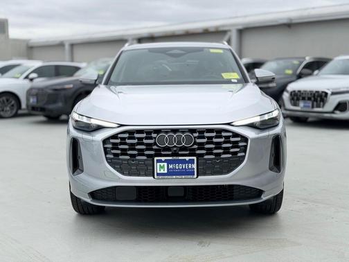 2025 Audi Q5 2.0T quattro Premium