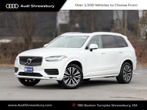 2020 Volvo XC90 T5 Momentum 7 Passenger
