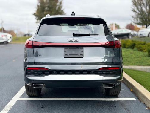 2025 Audi Q5 2.0T quattro Premium