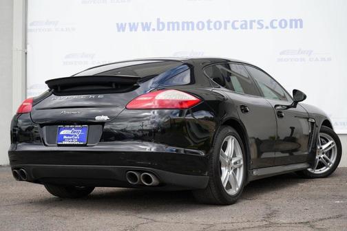 2013 Porsche Panamera 2