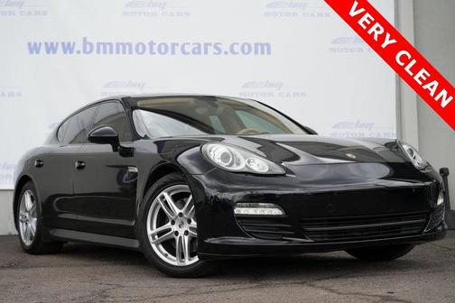 2013 Porsche Panamera 2