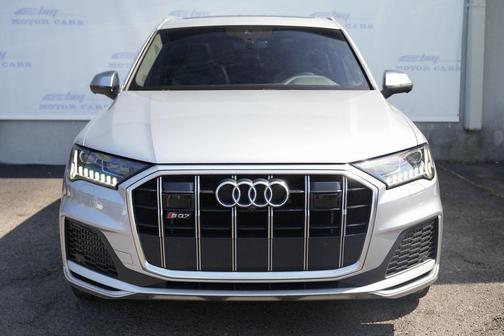 2022 Audi SQ7 4.0T Premium Plus