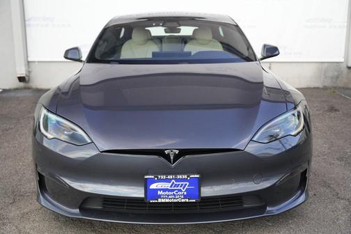 2022 Tesla Model S Base