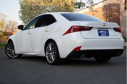 2016 Lexus IS 200t Base