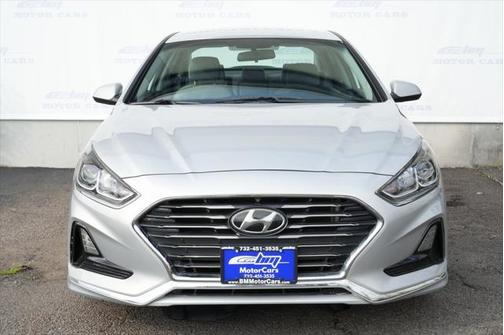 2018 Hyundai SONATA SE