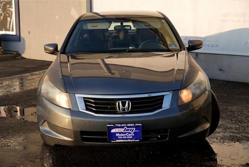 Grau 2010 Honda Accord LX