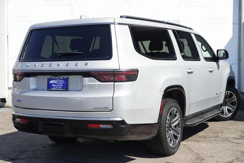 2023 Jeep Wagoneer L Series II