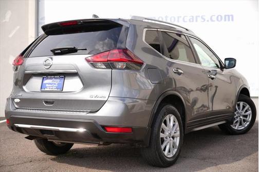 2018 Nissan Rogue SV