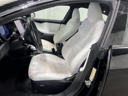 2020 Tesla Model S Long Range