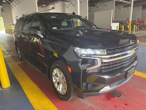 2021 Chevrolet Suburban LT