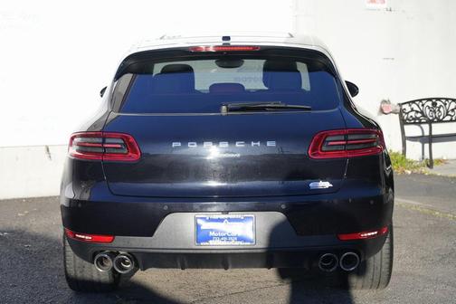 2018 Porsche Macan Sport Edition