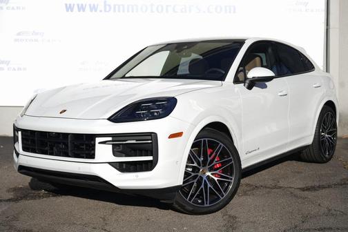 2024 Porsche Cayenne S