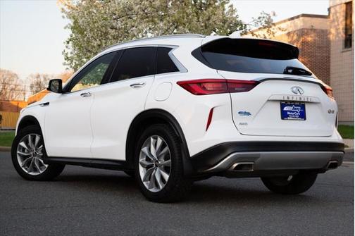 2021 INFINITI QX50 LUXE