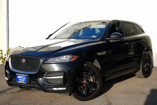 2017 Jaguar F-PACE 35t R-Sport