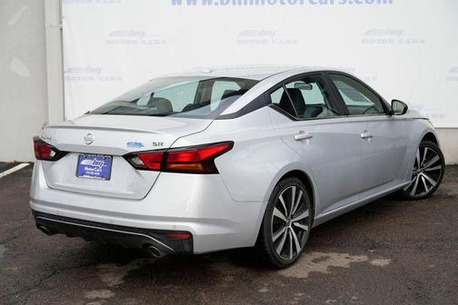 2022 Nissan Altima 2.5 SR