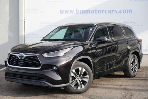 2021 Toyota Highlander Hybrid XLE