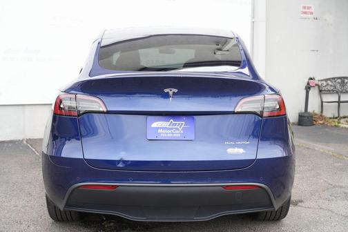 2022 Tesla Model Y Long Range