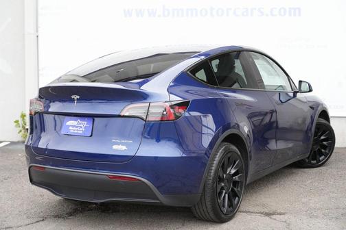 2022 Tesla Model Y Long Range
