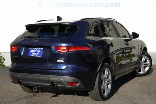 2017 Jaguar F-PACE 35t R-Sport