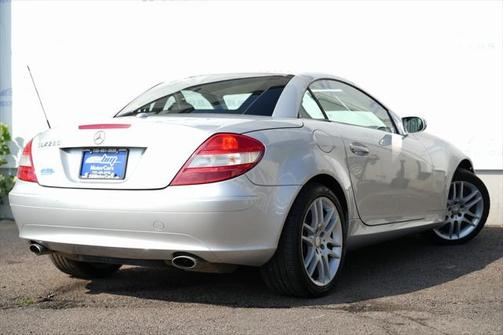 2007 Mercedes-Benz SLK-Class Base