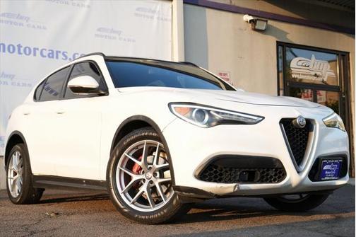 2019 Alfa Romeo Stelvio Ti Sport