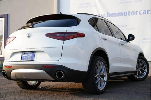 2019 Alfa Romeo Stelvio Ti Sport