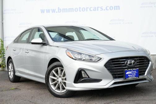 2018 Hyundai SONATA SE