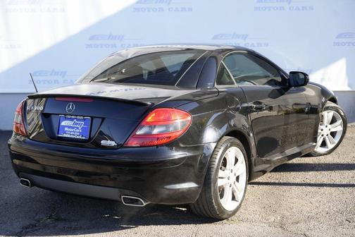 2011 Mercedes-Benz SLK-Class SLK300
